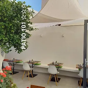 Patio 101 2*, San Vito Lo Capo Italia