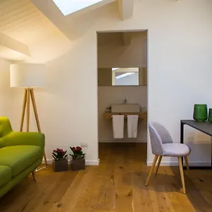 Plebis - In Sicilia Nel Centro Storico Di Bed & Breakfast Catania